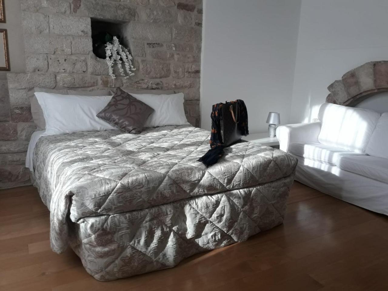 Suite Assisi Apartment *